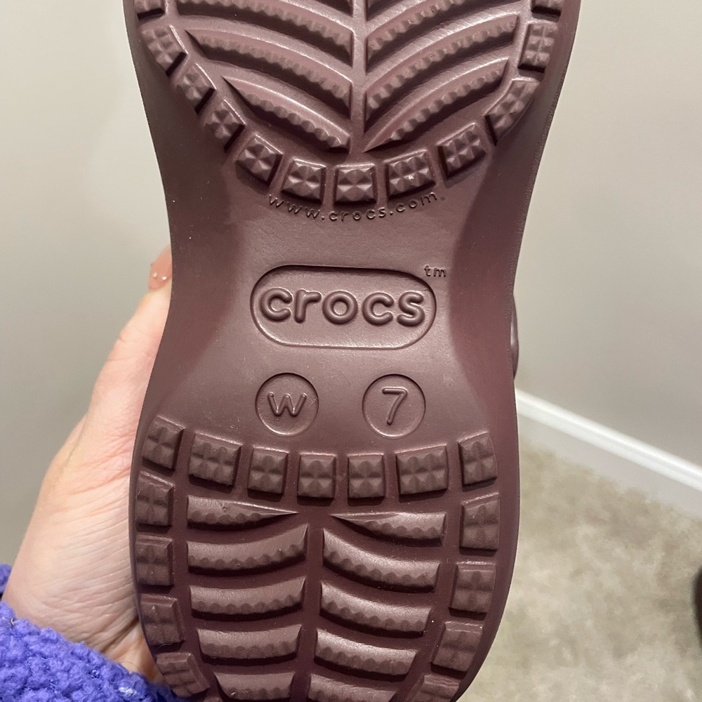 CROCS  Dark Brown Water Shoes - Picture 5 of 7